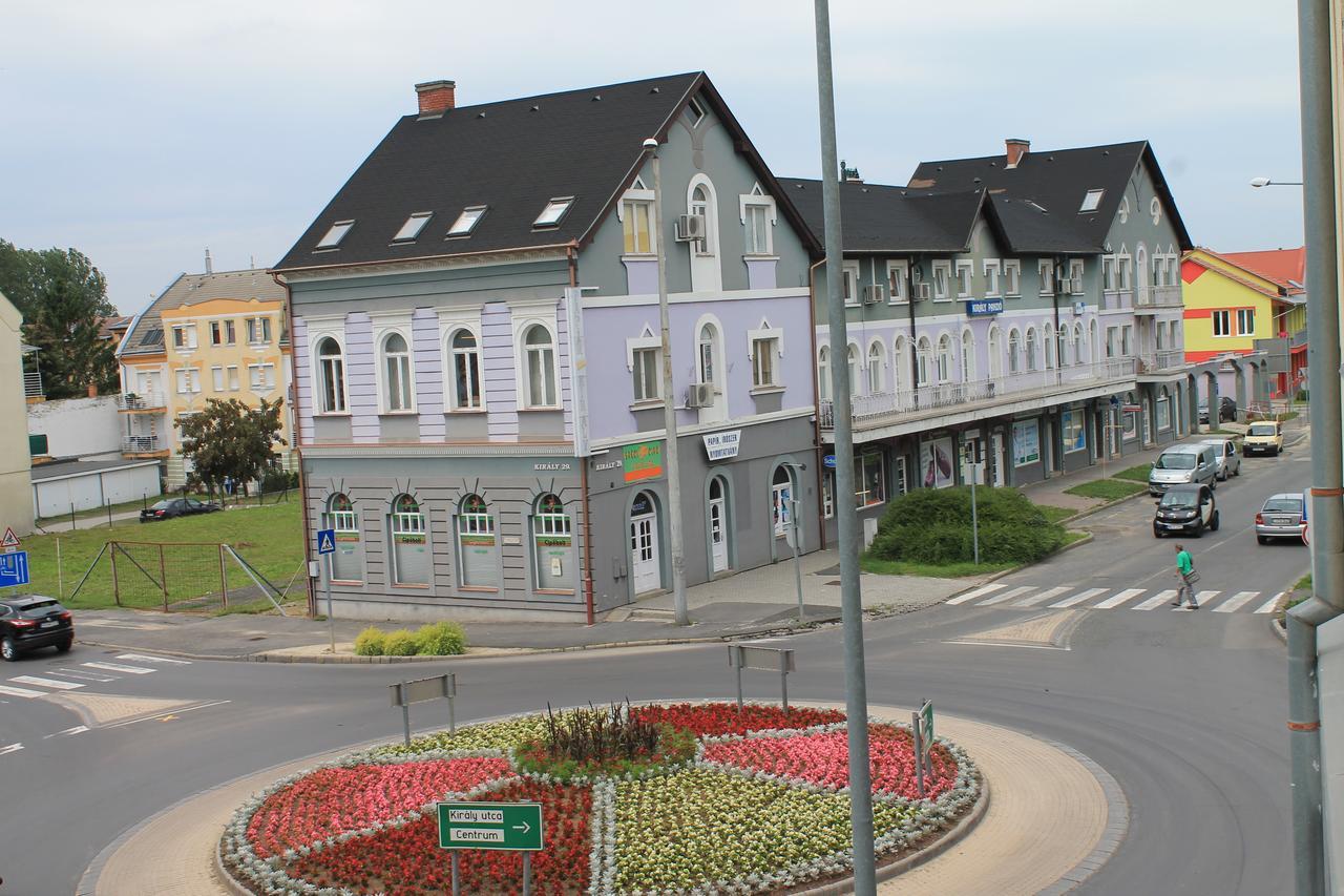 Bed and Breakfast Kiraly Szallo & Panzio Nagykanizsa Exteriér fotografie